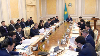 Фотография к новости: Көшербаев Сыбайлас жемқорлыққа қарсы іс-қимыл жөніндегі комиссияның отырысын өткізді