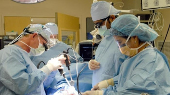 Фотография к новости: Алғаш рет дәрігерлер "тоқтап қалған" жүректі ауыстырып салды