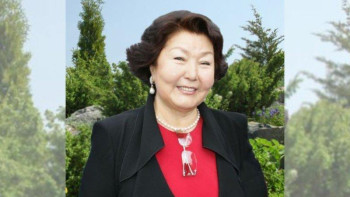 Фотография к новости: Сара Назарбаева І дәрежелі "Барыс" орденімен марапатталды