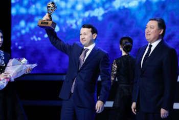 Фотография к новости: Еліміздің үздік кәсіпкерлері марапатталды