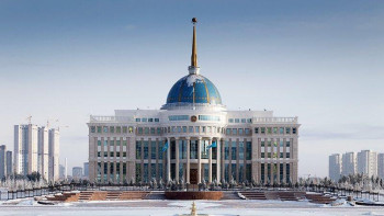 Фотография к новости: Тоқаев Сұлтан Сартаевтың отбасына көңіл айтты