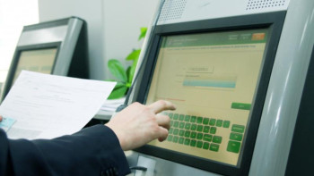 Фотография к новости: Өзін-өзі жұмыспен қамтығандар МӘМС жарнасын терминалдар арқылы төлейді