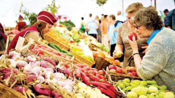 Фотография к новости: Мереке күндері қарсаңында азық-түлік бағалары қолжетімді болмақ