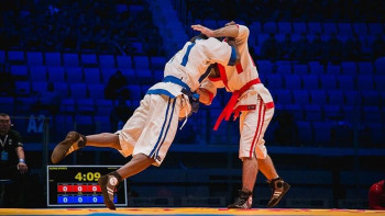 Фотография к новости: Qazaq Kurеsi Ақтөбеде: алғаш рет төрешілер құрамына қырғызстандық әйел қосылды