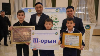 Фотография к новости: Елордада мешіт шәкірттері арасында жарыс өтті