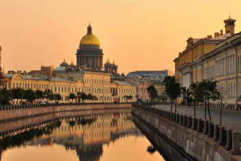 Фотография к новости: Назарбаев Санкт-Петербургке барды 