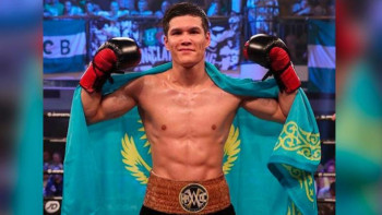 Фотография к новости: Данияр Елеусінов техникалық нокаутпен жеңді