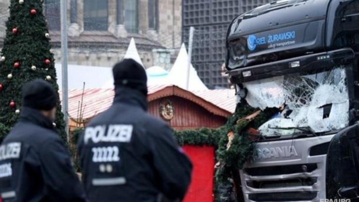 Берлинде рождество жәрмеңкесінде терактінің алдын алды 