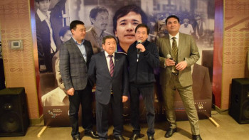 Фотография к новости: Жақсылық Үшкемпіров туралы көркем фильмнің тұсаукесері өтті 