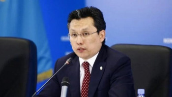 Фотография к новости: Сауатты тұтынушы адал кәсіпкерді қалыптастырады – сауда министрі 