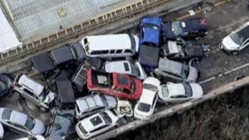 Фотография к новости: ﻿АҚШ-та 69 көлік соқтығысты 