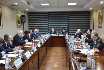 Фотография к новости: Сенат депутаттары Өзбекстандағы сайлау барысын бақылады