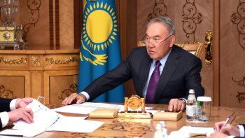 Фотография к новости: Елбасы бас прокурор Ғизат Нұрдәулетовті қабылдады