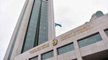 Фотография к новости: ҰҚК-ның экстремизге қатысты заң жобасы Мәжілістен қолдау тапты 