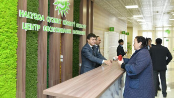 Фотография к новости: Түркістан облысында АӘК алатын 40 мыңнан астам адам жұмыспен қамтылды