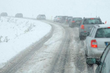 Фотография к новости: Ауа райына байланысты еліміздің үш өңірінде жолдар жабылды