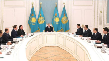 Фотография к новости: Ұшақ апаты: Қаза болғандардың отбасына 4 млн теңге көмек беріледі