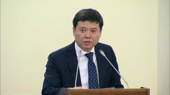 Фотография к новости: Биыл жоспарланған заң жобасының жартысы мерзімінен кеш ұсынылды – Бекетаев 