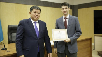 Фотография к новости: Атырау облысының бес өкілі президенттік жастар кадр резервіне енді