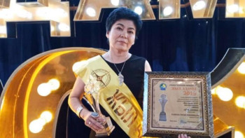 Фотография к новости: Журналист Тұрсын Қалимова "Жыл адамы" атанды