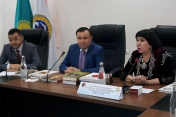 Фотография к новости: Биыл Абай шығармалары қайта басылады