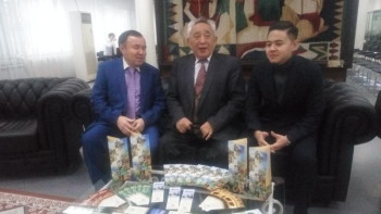 Фотография к новости: Қылмыстың вирусын өлтіретін бірден-бір амал көркем әдебиет – Қабдеш Жұмаділов