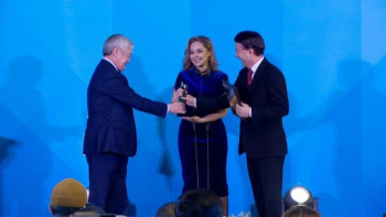 Фотография к новости: Елордада 2019 жылы "Халық сүйіктісі" атанғандар марапатталды