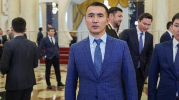 Фотография к новости: Қандастарымызға құжат жинауға көмектесемін – кадрлық резервтегі волонтер