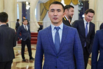 Фотография к новости: Қандастарымызға құжат жинауға көмектесемін – кадрлық резервтегі волонтер