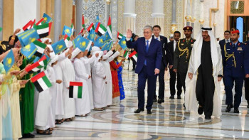 Фотография к новости: Тоқаевтың БАӘ-ге сапары елдеріміздің өзара сенімін нығайта түсті – сарапшы