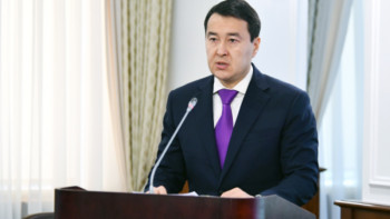 Фотография к новости: Әлихан Смайылов: Кемінде 28 млрд доллар шетелдік инвестициялар тартуға тиіспіз 