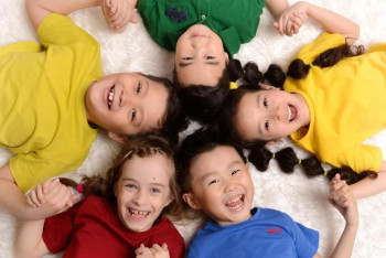 Фотография к новости: Сапарбаев еліміз бойынша қанша балаға АӘК төленетінін айтты