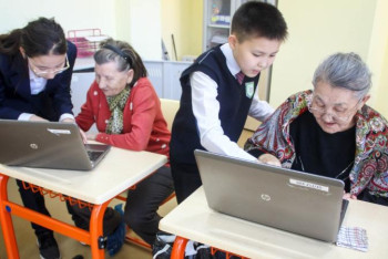 Фотография к новости: Оқытушы емес, оқушылар сабақ береді