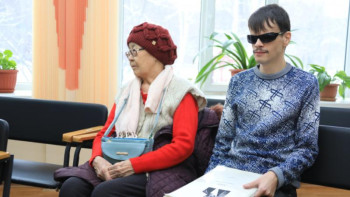 Фотография к новости: Абай-175: "Абай жолын" зағип жандар да оқи алады