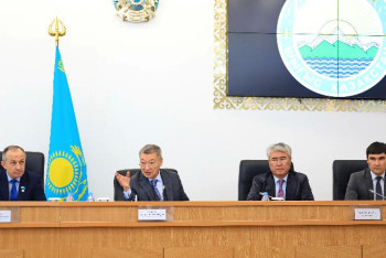 Фотография к новости: Абай-175: Ақынның тойы аламан бәйгемен аяқталады