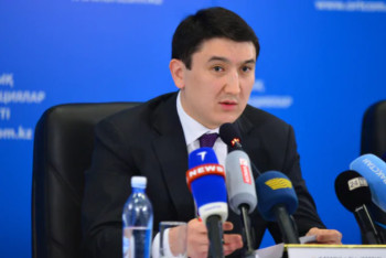 Фотография к новости: Министр елдегі аса өткір  екі мәселені айтып, алаңдаушылық білдірді