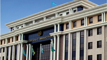 Фотография к новости: Қорғаныс министрлігі қамауға алынған генерал-майорға қатысты пікір білдірді