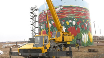 Фотография к новости: Мақат ауданындағы алып резервуар мәдени орталыққа айналады