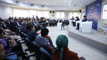 Фотография к новости: Түркістандық кәсіпкерлер диалог алаңында бас қосты