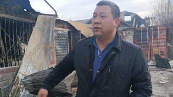 Фотография к новости: Масанчиде дүкені өртеніп кеткен дүнген жігіт пікір білдірді