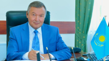 Фотография к новости: Парламентті балабақшаға айналдырмайық – экс-сенатор