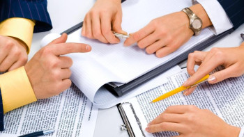 Фотография к новости: Қазақстанда мемлекеттік аудиторлар қанша жалақы алады? 