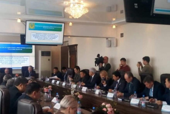 Фотография к новости: Митинг туралы заңның журналистерге қатысты тұсын әлі де қарау керек – Сергей Пономарев 