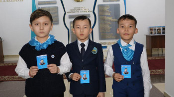 Фотография к новости: Қызылордада Абай мұрасын сүйіп оқитындар өздеріне клуб  ашып алды 