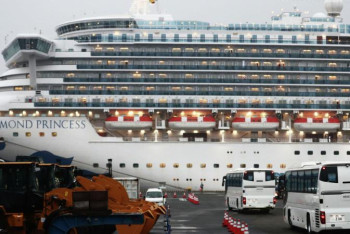 Фотография к новости: Жапония жағалауында лайнерде болған қазақстандықтар вирус жұқтырмаған 