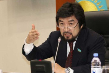 Фотография к новости: Музыкалық культураны қатырдық, бірақ "физический культура" оңбай тұр – Бекболат Тілеухан