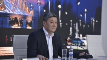 Фотография к новости: Абылай хан монументі үшін мемлекет 100 га жер берсе жетеді - Шораев