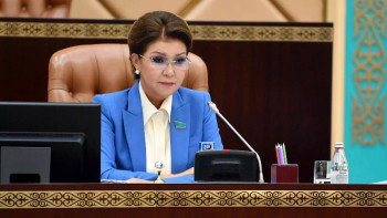 Фотография к новости: Тұрғындардың жағдайы жақсы емес екенін айтып ешкімді таңғалдыра алмаймыз – Назарбаева