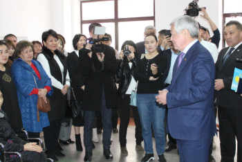 Фотография к новости: Таразда аналардың проблемасын шешетін орталық ашылды