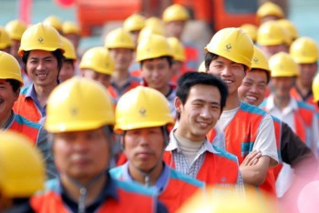 Фотография к новости: Мамин Қытайдан жұмыс күшін тартуды тоқтатуды тапсырды